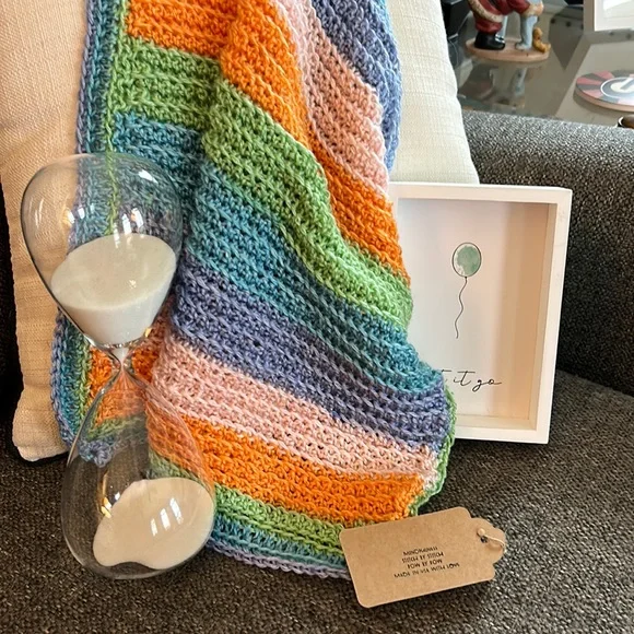 “Perfect Pastels” A lovie lovingly made by hand in the USA! - Picture 2 of 4